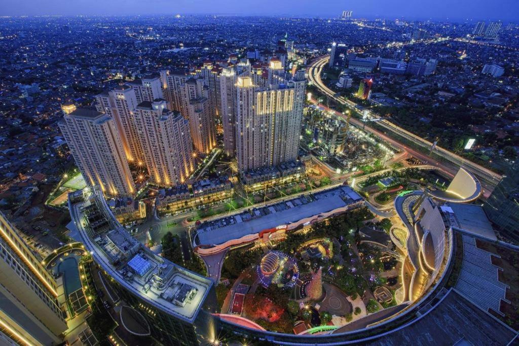 Hotel Super Oyo Capital O 90056 Kebon Kacang 9